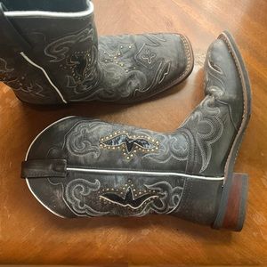 Laredo women’s square toe distressed western boots